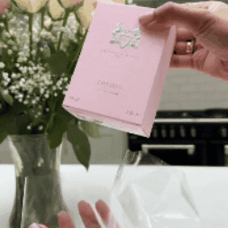 Perfume Delina exclusif de Marly + Obsequio mini atomizador